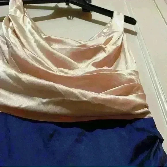 Express design‎ studio dress - Picture 10 of 10